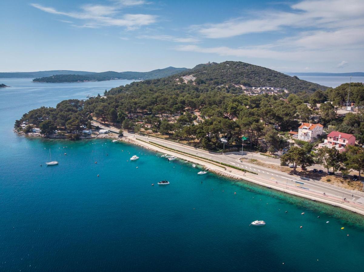 Apartments Villa Julija Mali Lošinj Exterior foto