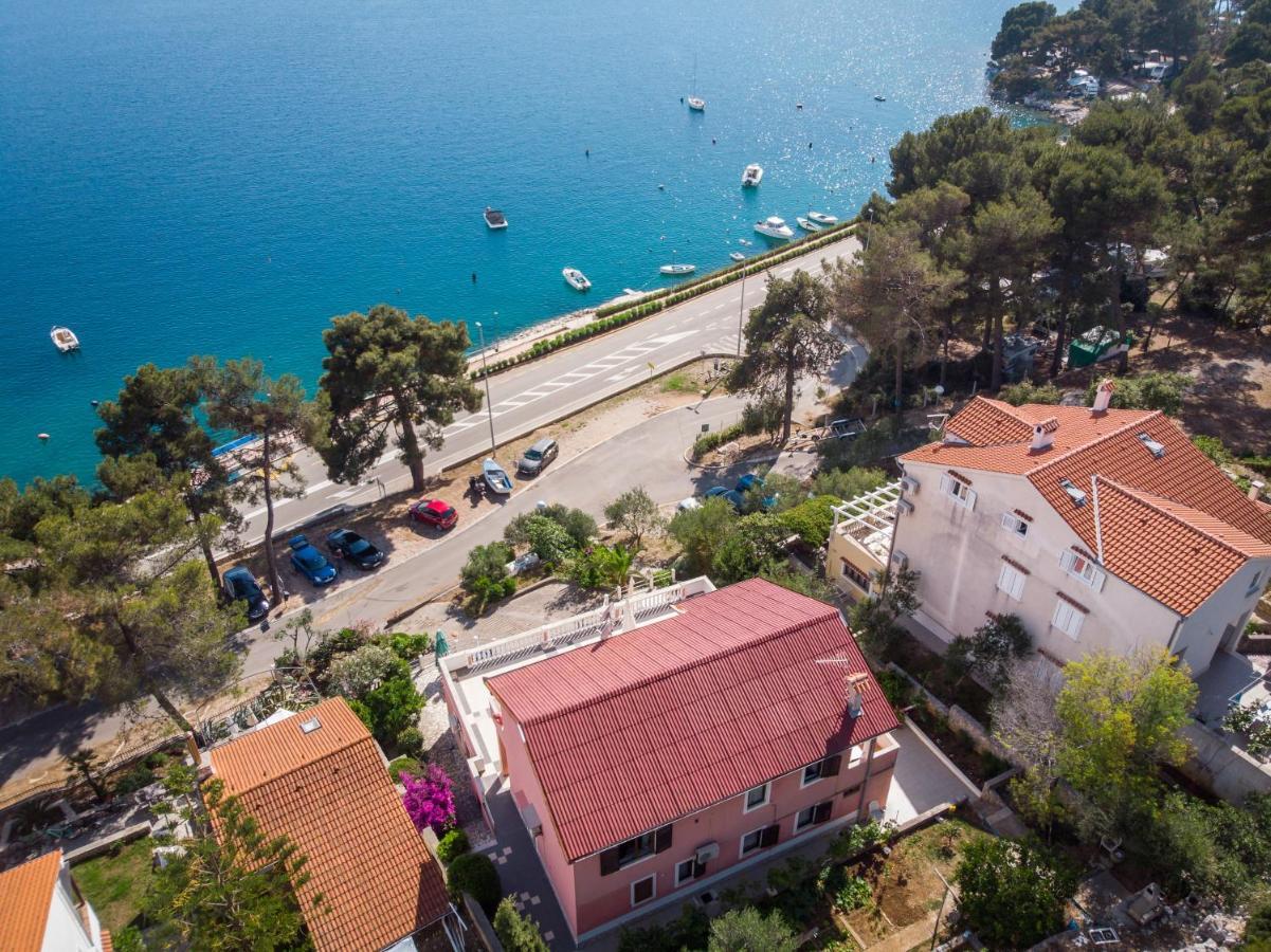 Apartments Villa Julija Mali Lošinj Exterior foto