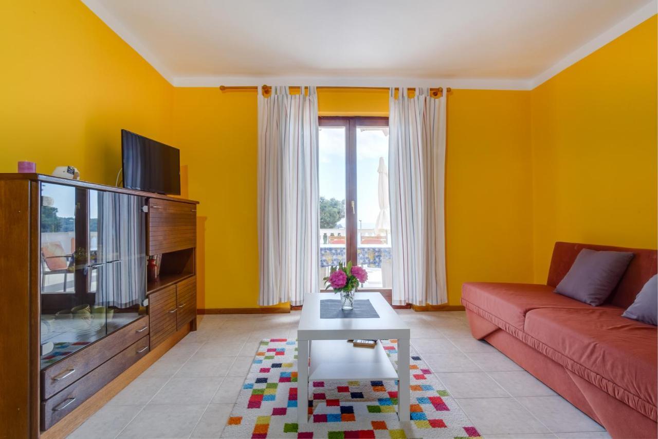 Apartments Villa Julija Mali Lošinj Exterior foto